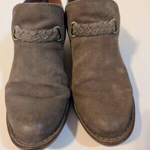Women's gray ankle booties, size 6.5